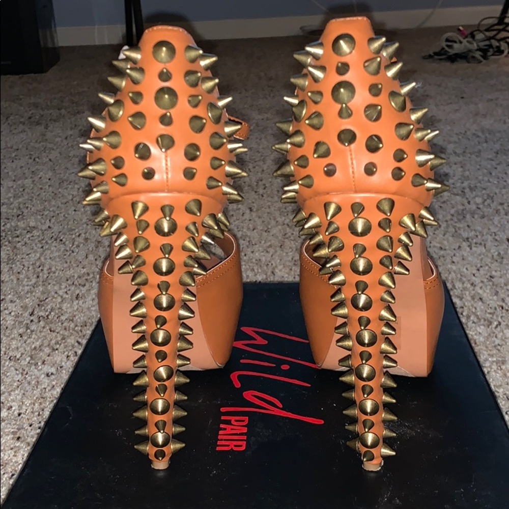 Platform heels